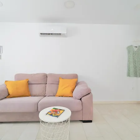 Apartment Romantico Estudio En La Playa De Pedregalejo By Alterhome *