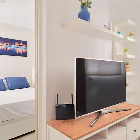 Romantico Estudio En La Playa De Pedregalejo By Alterhome * Malaga